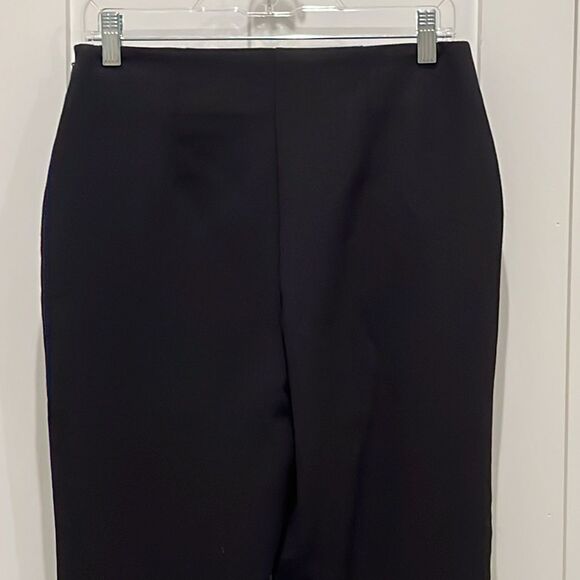 Chico’s black crop pants-FREE w/Bundle Purchase - Picture 4 of 9